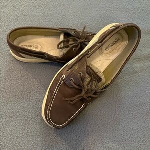 Sperry loafers.